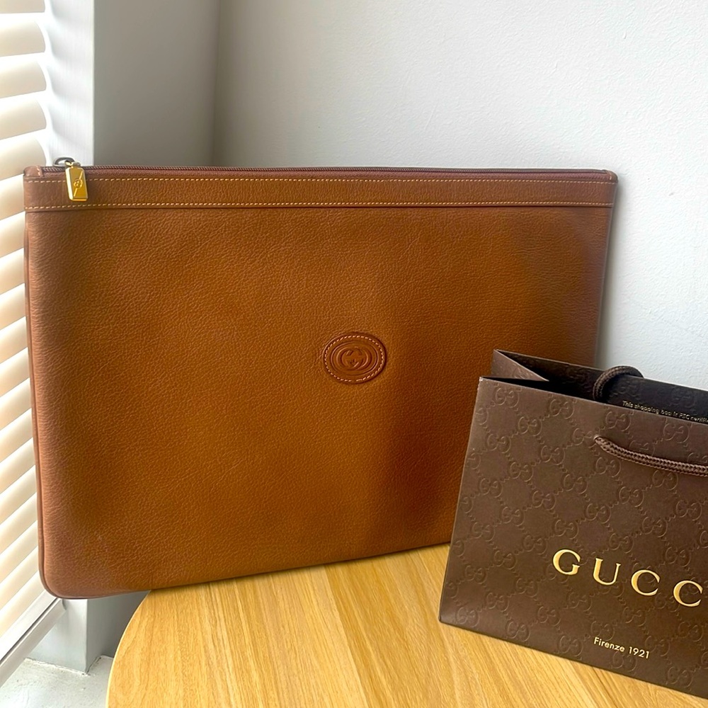 RARE!!  Beautiful AUTHENTIC GUCCI leather laptop bag  Leather Portfolio.